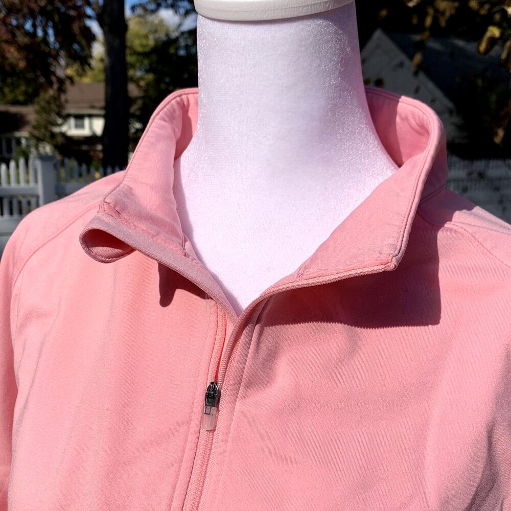 LEVELWEAR Warm Athletic Moisture Wick Pullover Top - Picture 3 of 13